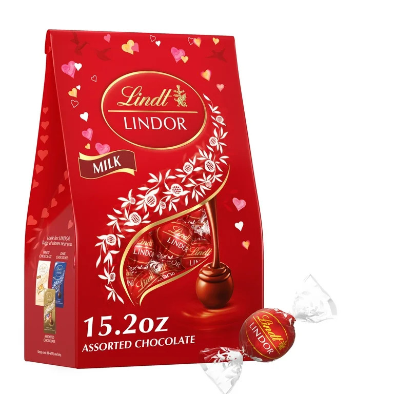 Lindt LINDOR Valentine's Day Milk Chocolate Candy Truffles, 15.2 oz. Bag | Walmart (US)