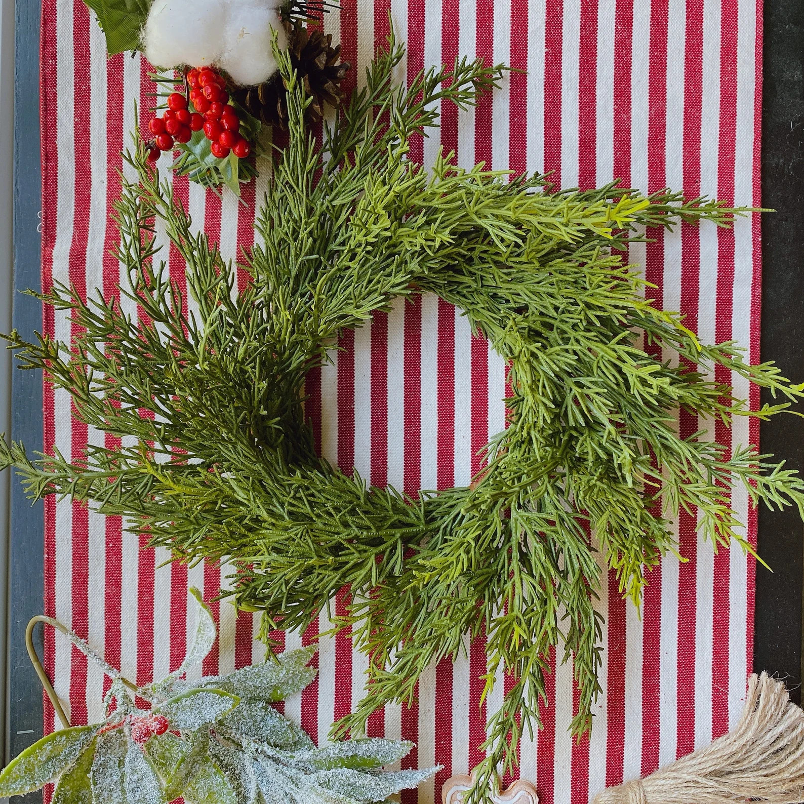 Small Christmas Wreath Christmas Candle Wreath Holder Winter - Etsy | Etsy (US)