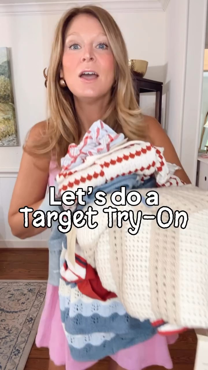 Tons of new pieces from Target. Not everything can be a hit but the cute definitely outweighs the misses! The perfect summer styles!

#targetstyle #summeroutfit #target #targetrun #momstyle