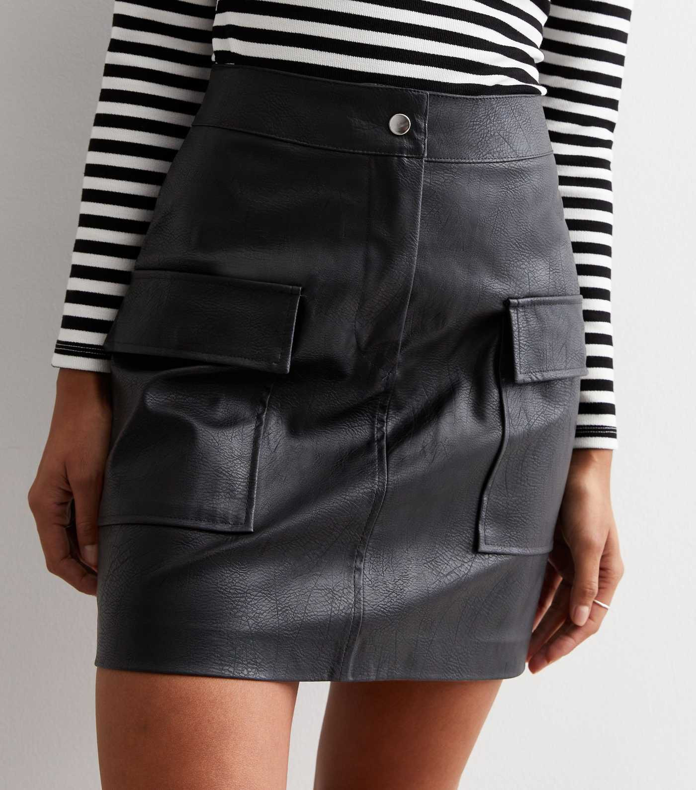 ONLY Black Leather-Look Cargo Mini Skirt
						
						Add to Saved Items
						Remove from Saved ... | New Look (UK)