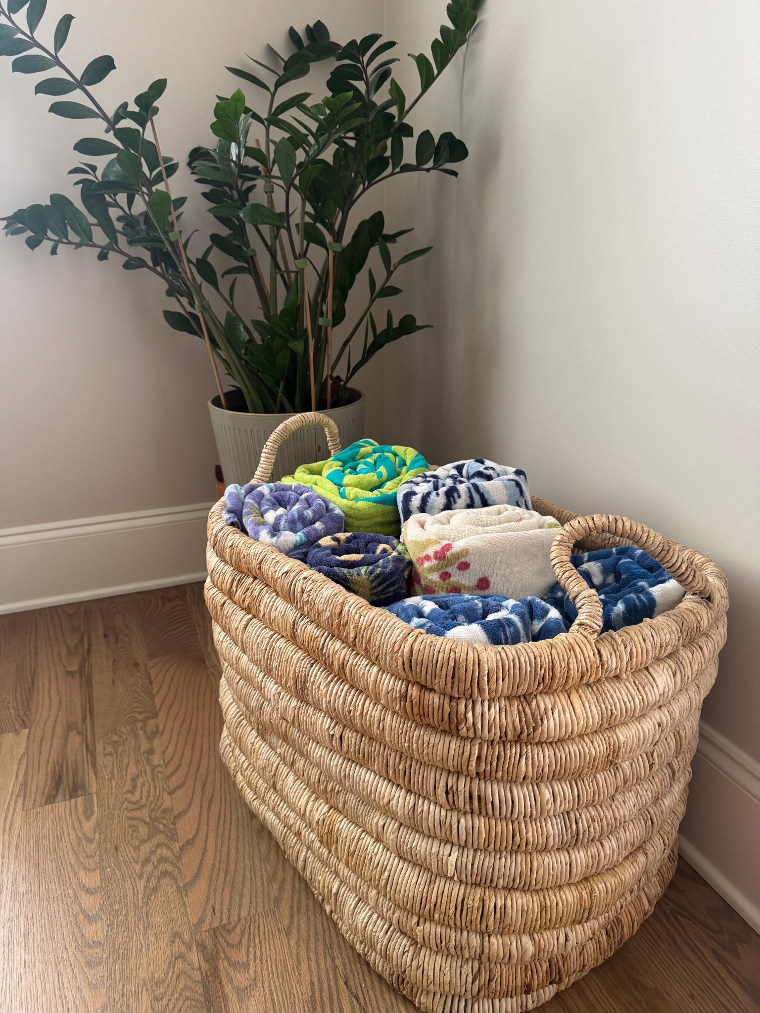 Summer = swimming 🏊🏼 I like to have pool towels by the back door for easy access! OEKO-Certified or organic pool towels are what I choose for our home 👏🏽

#LTKGiftGuide #LTKSummerEdit #LTKHome