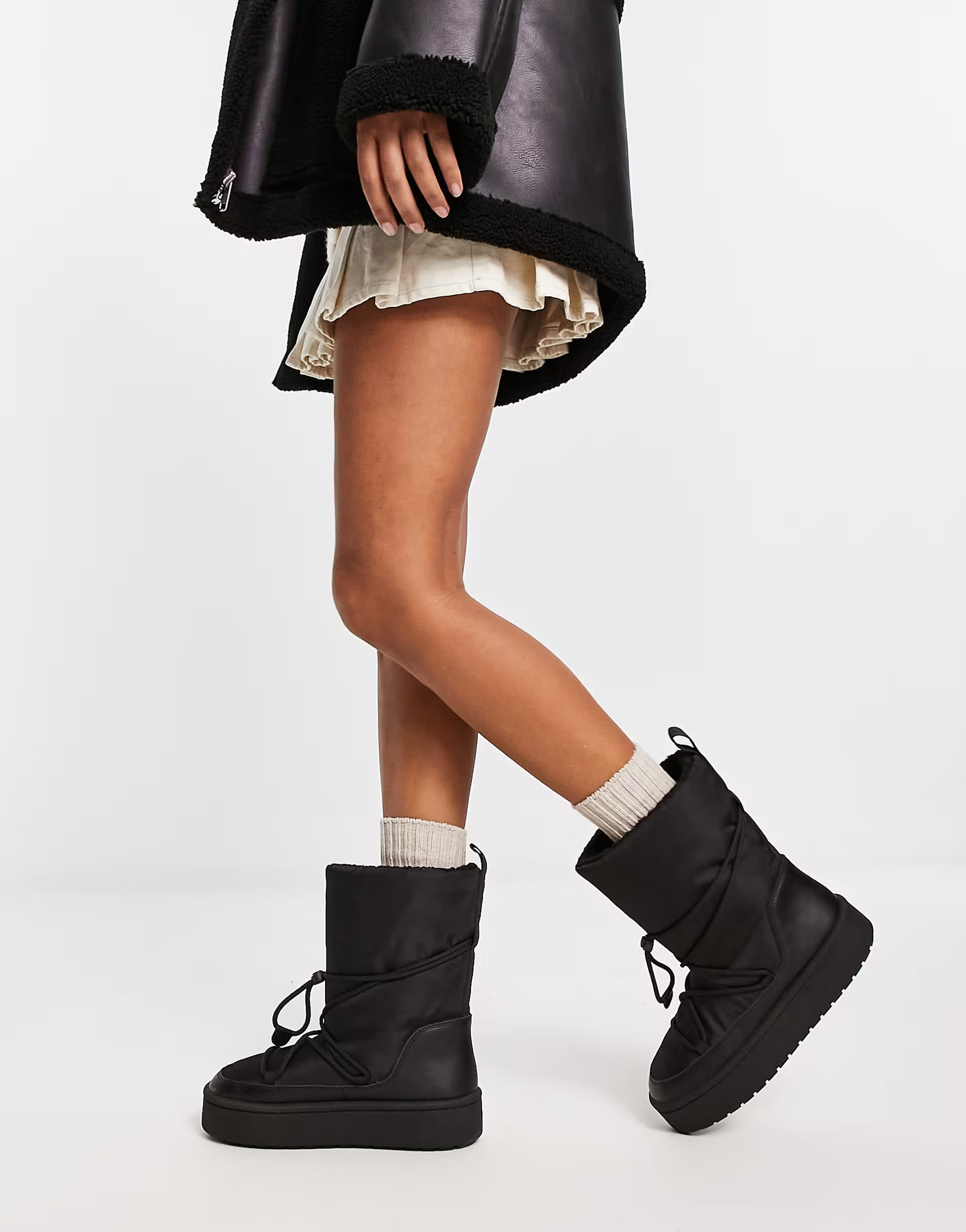 Monki snow boots in black | ASOS (Global)