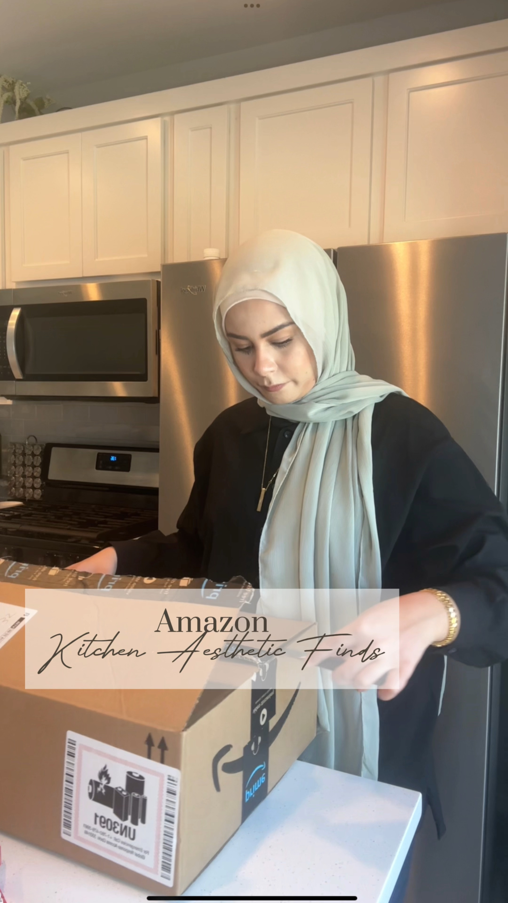 This Acrylic cutting board was worth the hype! 

#LTKVideo #LTKhome #LTKfamily