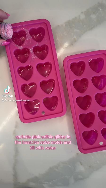 Valentines Day Glitter Ice Cube Molds!

Valentine’s Day, ice cube molds, valentines drinks, valentines party, Amazon find, heart ice cube molds

#LTKSeasonal #LTKhome