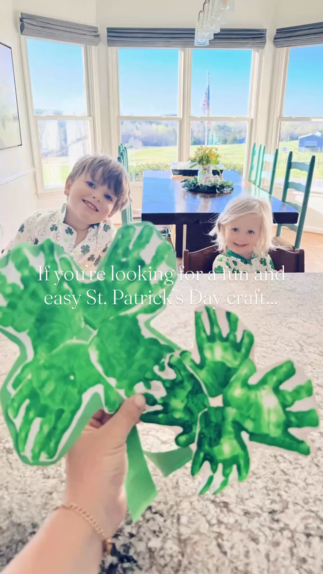 Happy St. Patrick’s Day Weekend, y’all!! 🍀🎩🌼 This is such a fun 🤩 and adorable 🥰 little festive handprint 🖐🏼 craft idea 🎨 (y’all know 🤭 the former kindergarten/preschool teacher 👩‍🏫 in me livessss for these 🖼️ hehe) and I hope y’all love it, too!! ☘️ Let me know if you make some handprint four-leaf clovers 💚 with your little leprechauns 😉 this St. Patrick’s Day, too!! 🫶🏽 #stpatricksdaycraft #stpatricksdayweekend #handprintclovers #stpatrickscrafts #stpatricksdaywithlittleones 