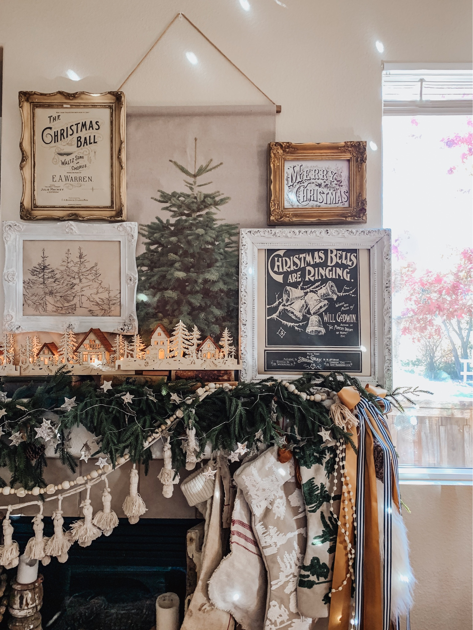 #christmasdecor #holidaydecor #christmasmantel

#LTKSeasonal #LTKHolidaySale #LTKHoliday
