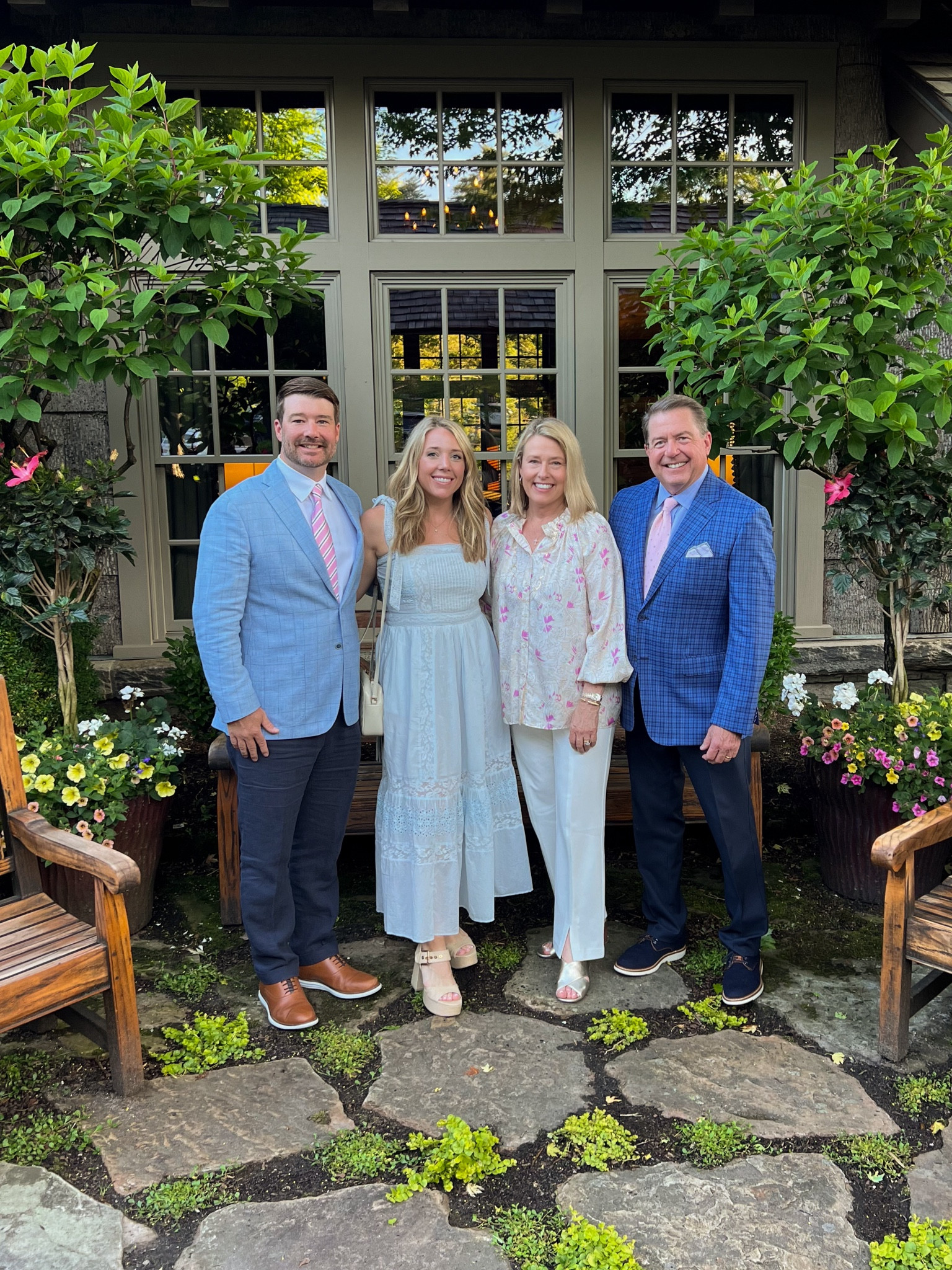 Light blue summer maxi dress

Wedding guest dress, nice dinner date outfit, love shack fancy style preppy style

#LTKWedding #LTKFamily #LTKStyleTip