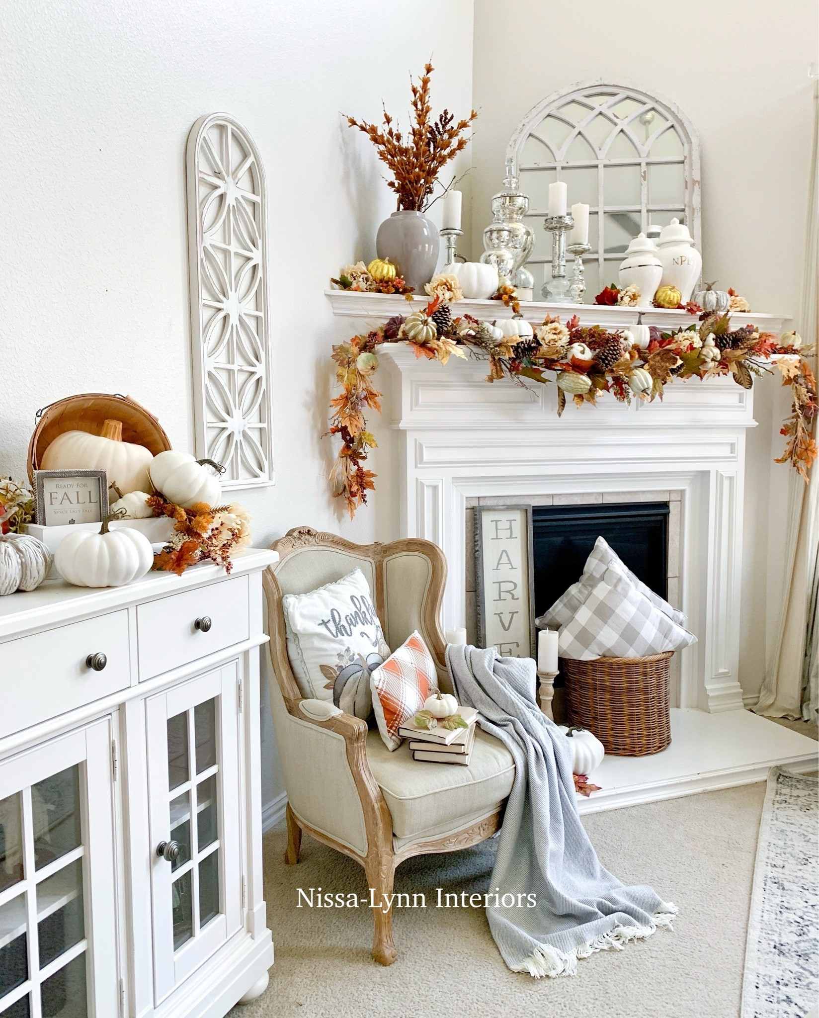 I know it's 100° outside... but mentally, emotionally, and decoratively, I'm already in fall. 😂🍁 Bring on the cozy blankets, pumpkins, candlelight, and all the autumn magic!

🤎✨
#FallDecor #HelloFall #CozyHome #AutumnVibes #FallInspiration #FallStyling #HomeDecor #SeasonalDecor #PumpkinSeason #

#LTKSeasonal #LTKHome