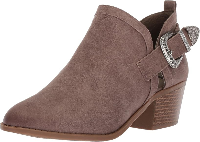 Fergie Women's Battle Ankle Boot | Amazon (US)