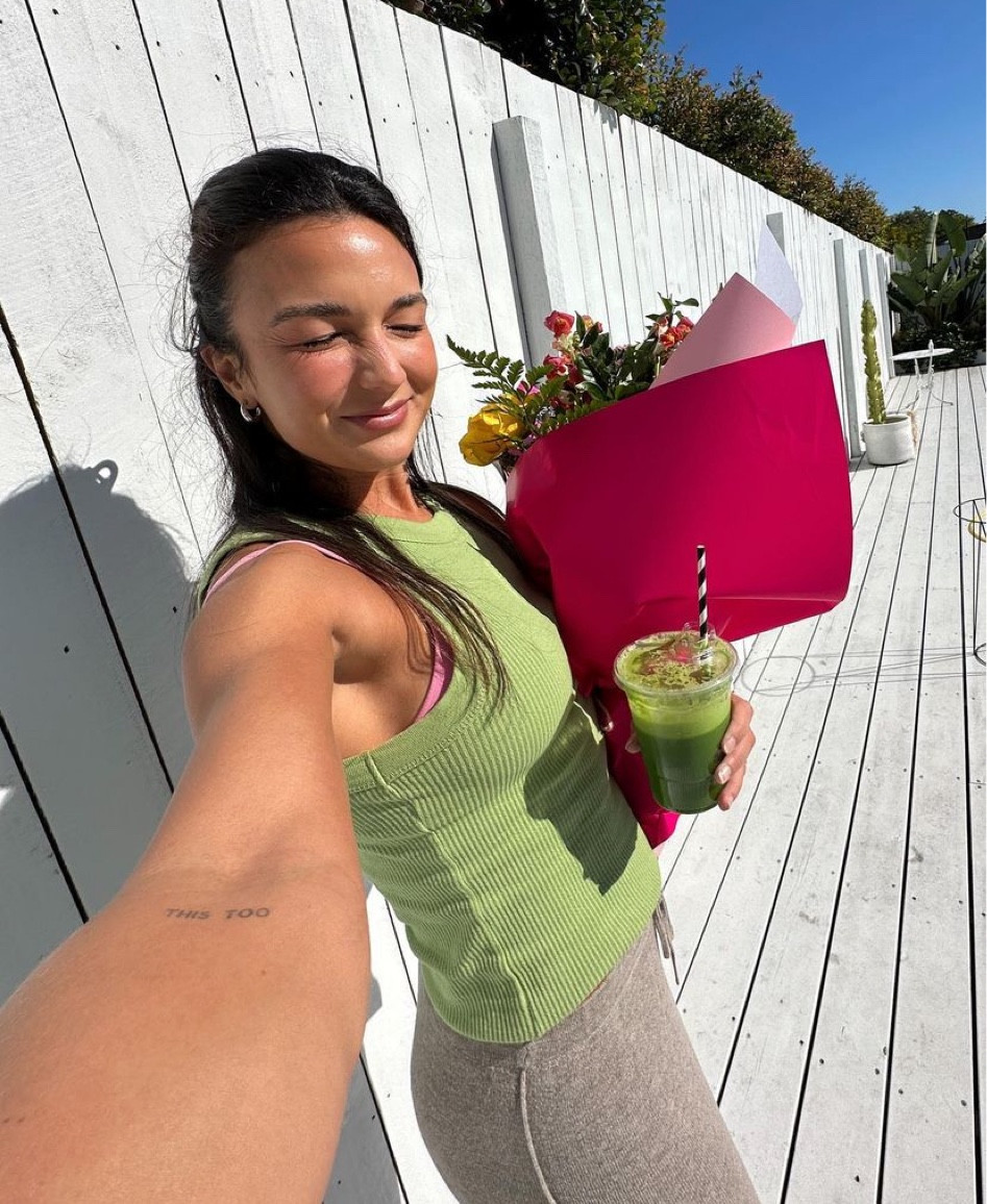 💐 shop my similar green tank top and knit pants below!

#LTKaustralia #LTKstyletip #LTKSeasonal