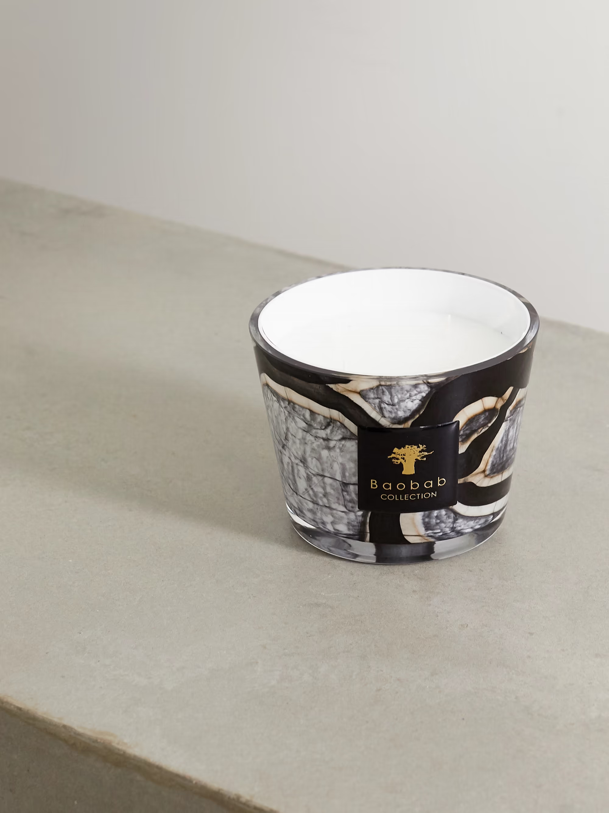 Stones Marble Max 10 scented candle, 1.3kg | NET-A-PORTER (US)