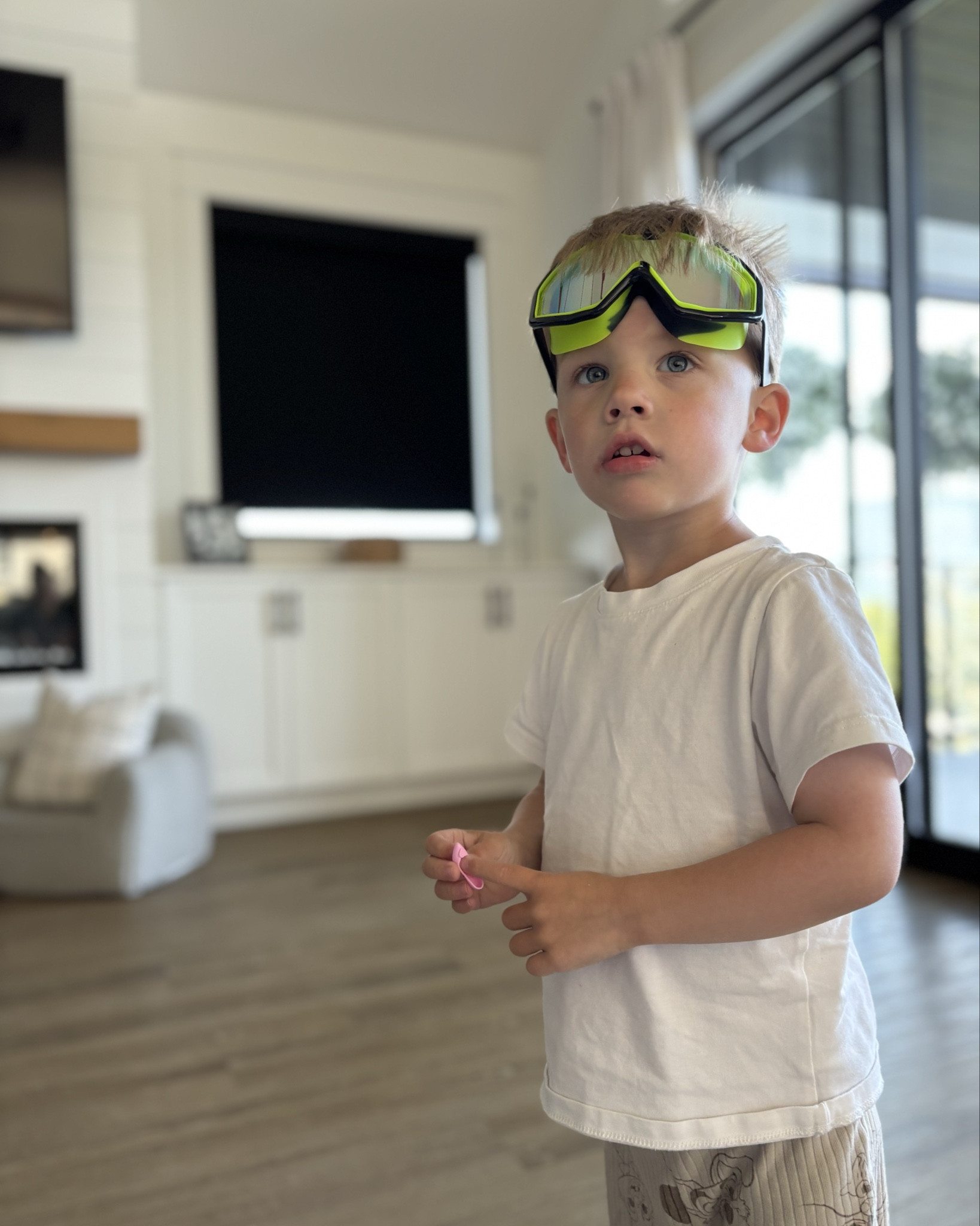 K I D S / swimming lessons just got cooler with these new googles from grannie ♥️…bout time with the clips in the back! Feels like that took a bit to figure out ☺️

Amazon Canada 

#LTKkids #LTKcanada #LTKsummer
