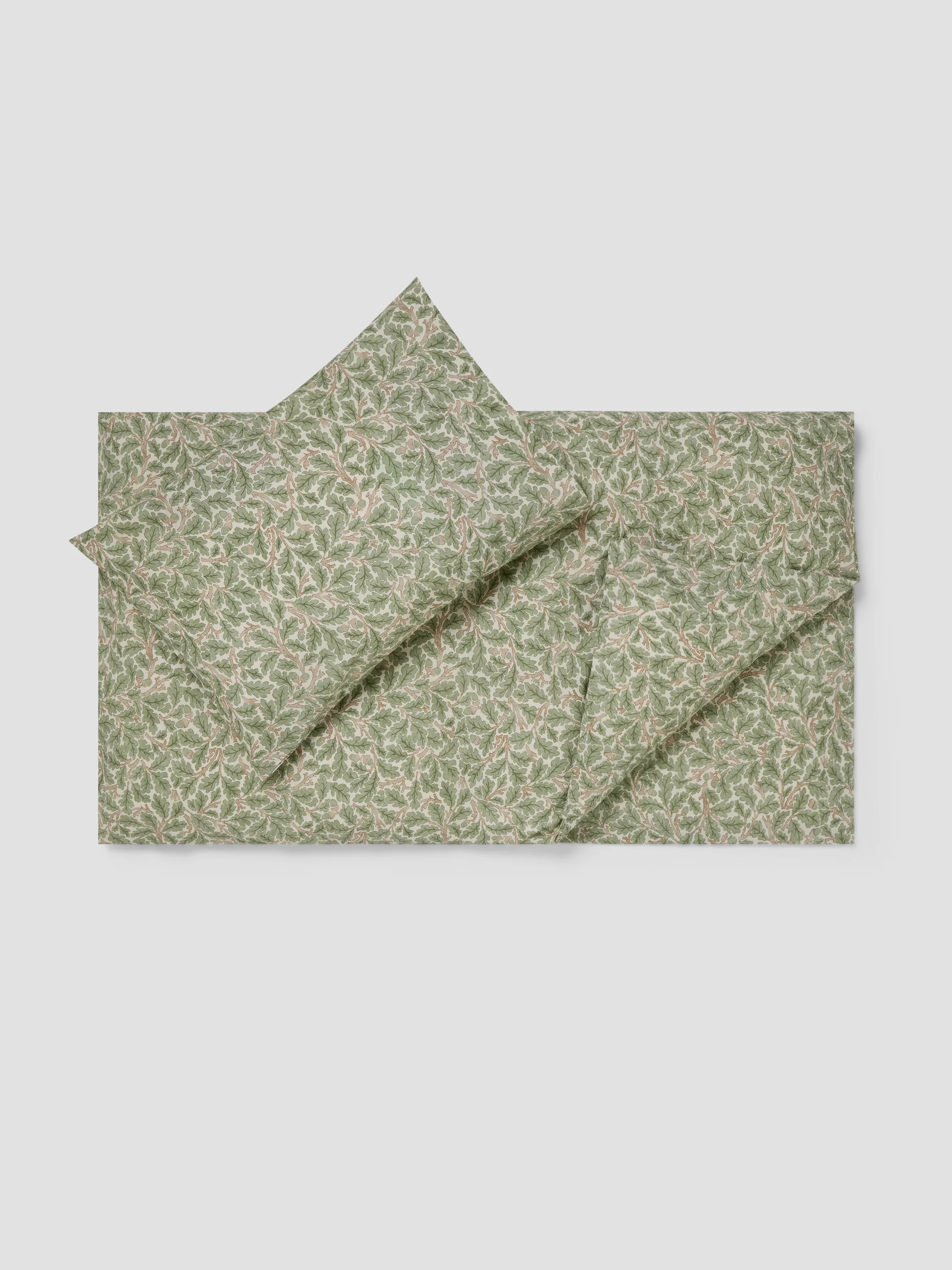 Leafy Arbour Oak Kids Cotton Bedding Set | Piglet