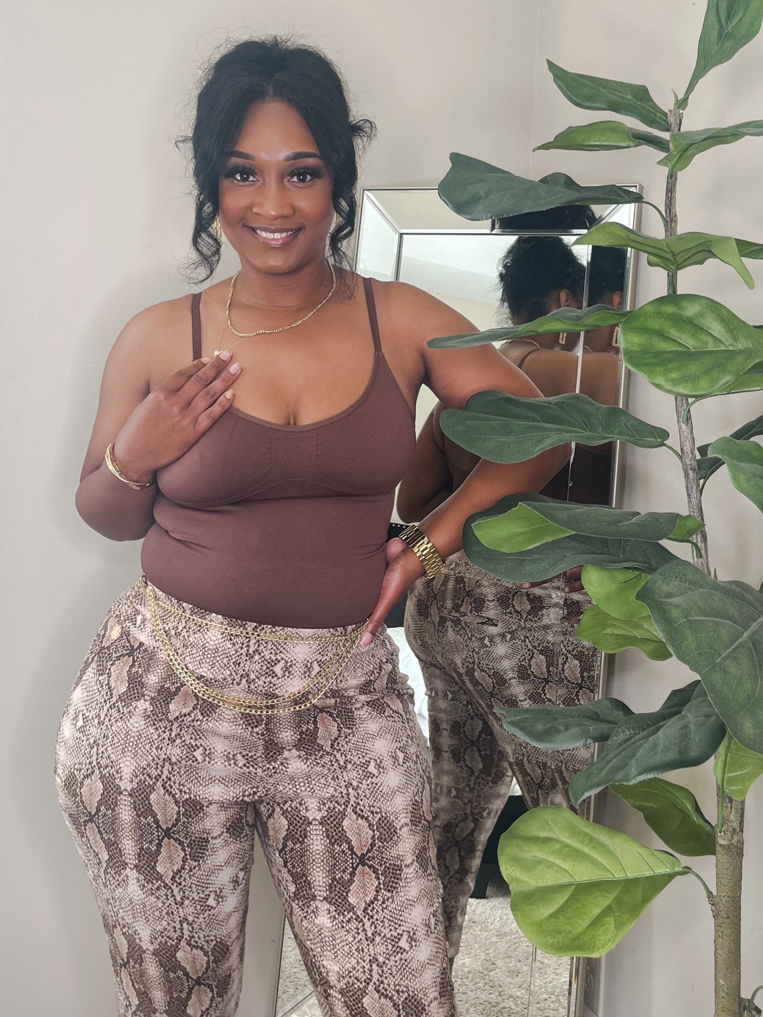 The Best Shape-wear Thong Bodysuit 🤎

#LTKVideo #LTKU #LTKStyleTip