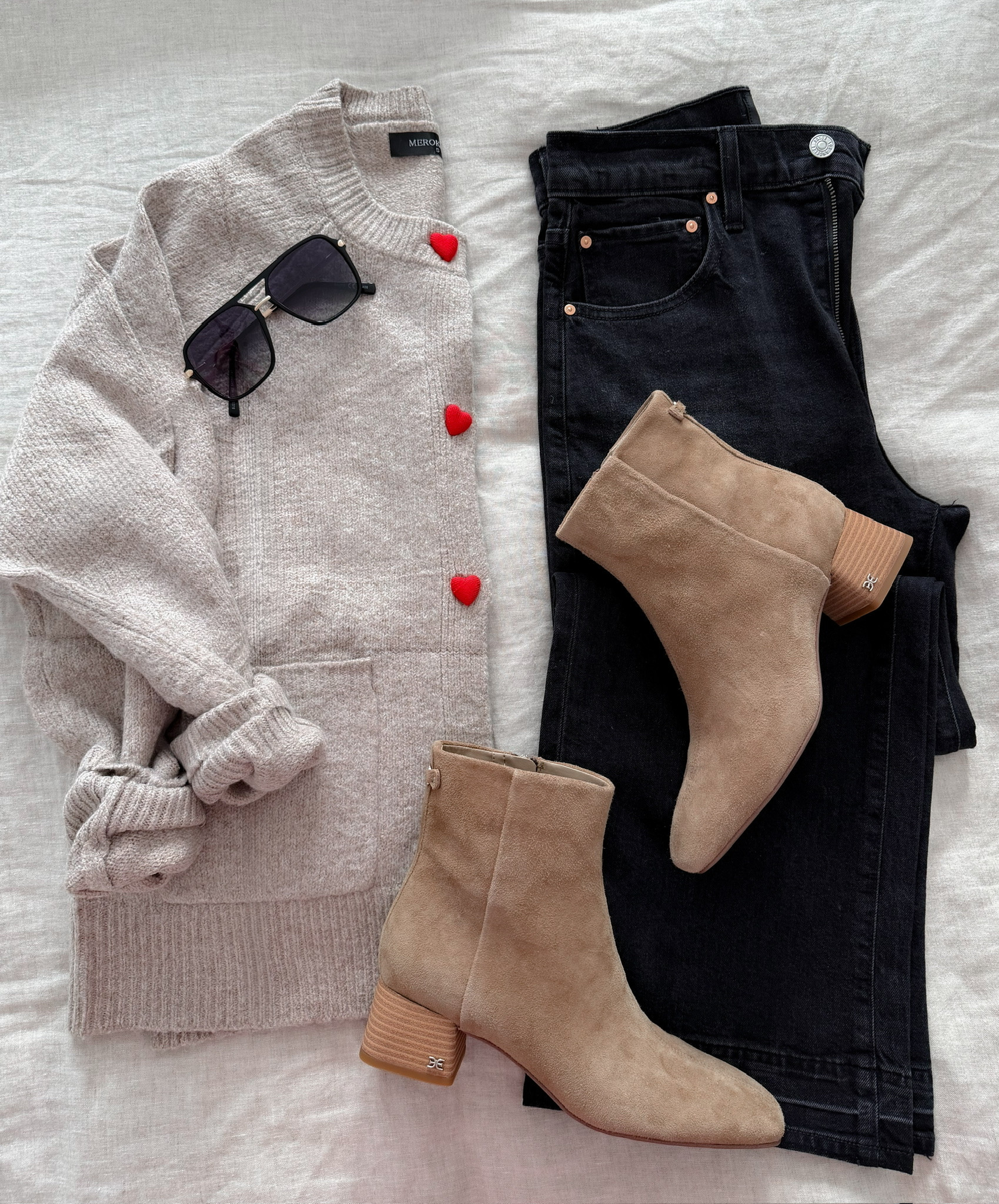 Valentine's Day cardigan women's fashion elevated shoes boots sunglasses mom approved finds Annabrstyle 

#LTKSeasonal #LTKValentine #LTKootd