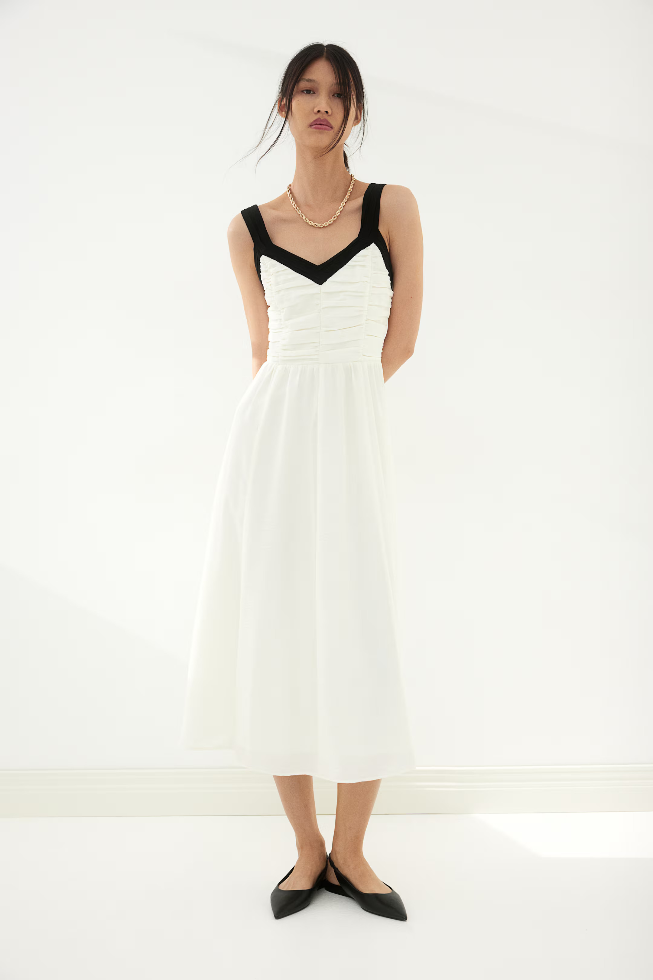 Pleated Midi Dress - White - Ladies | H&M US | H&M (US + CA)