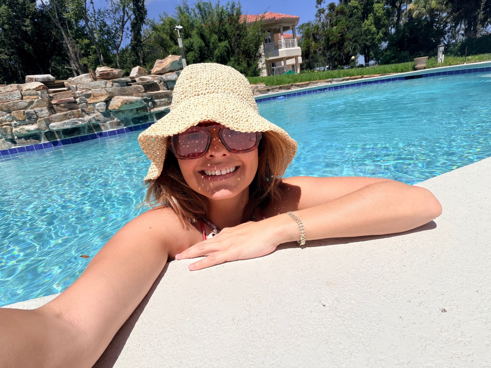 Pool dayssss. I’m obsessed with this hot

#LTKdayinmylife #LTKmomlife #LTKselfcare