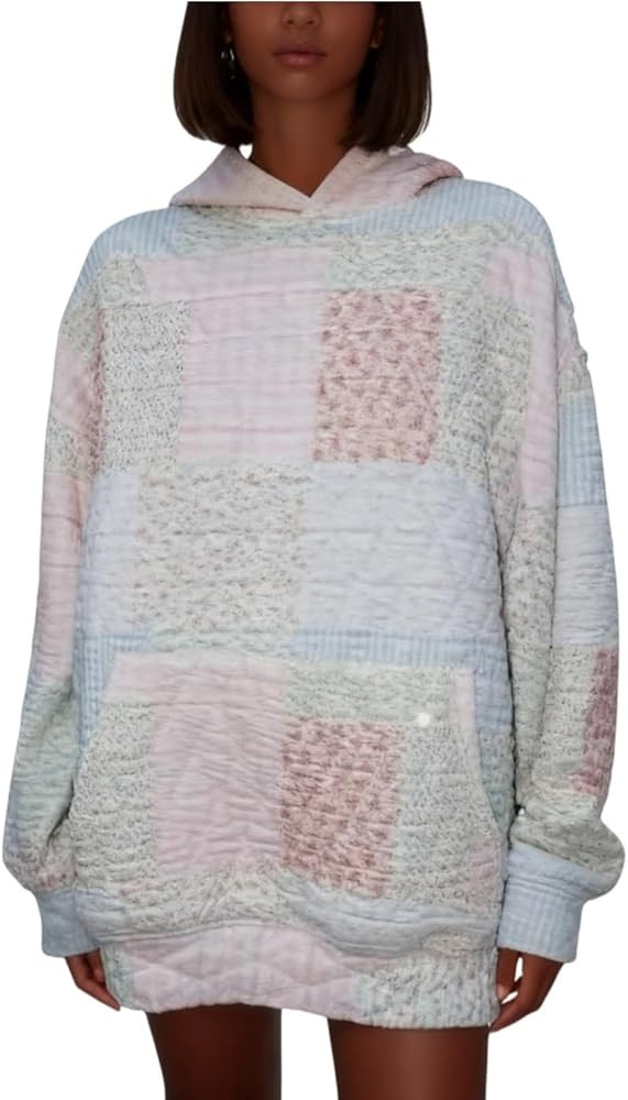 Christmas Holiday Quilted Hoodie, Cozy Patchwork Pullover Loungewear, Women Crew Neck Sweatshirt ... | Amazon (US)