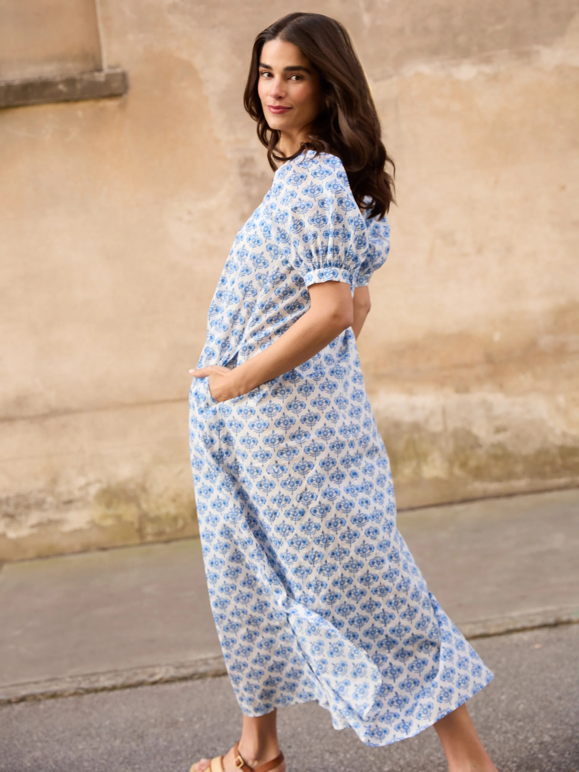 Larissa Dress in Petite Posy: J.McLaughlin x Filipa de Abreu | J.McLaughlin