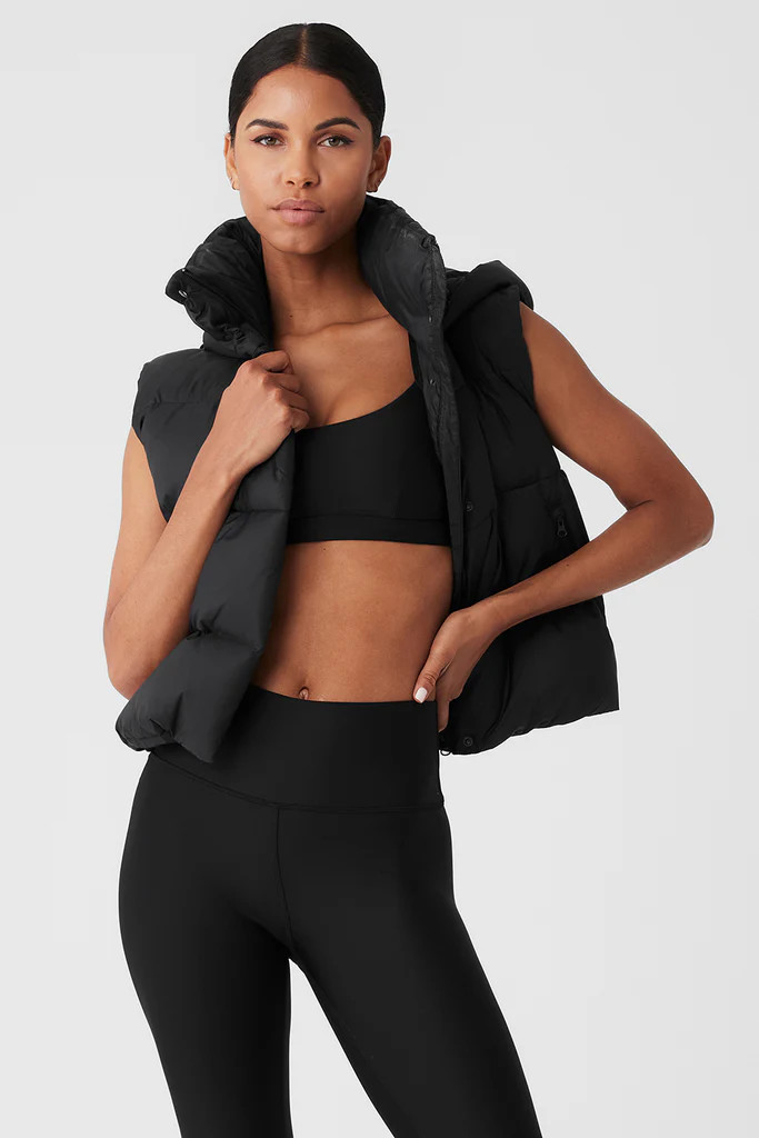 Gold Rush Puffer Vest - Black | Alo Yoga (US)