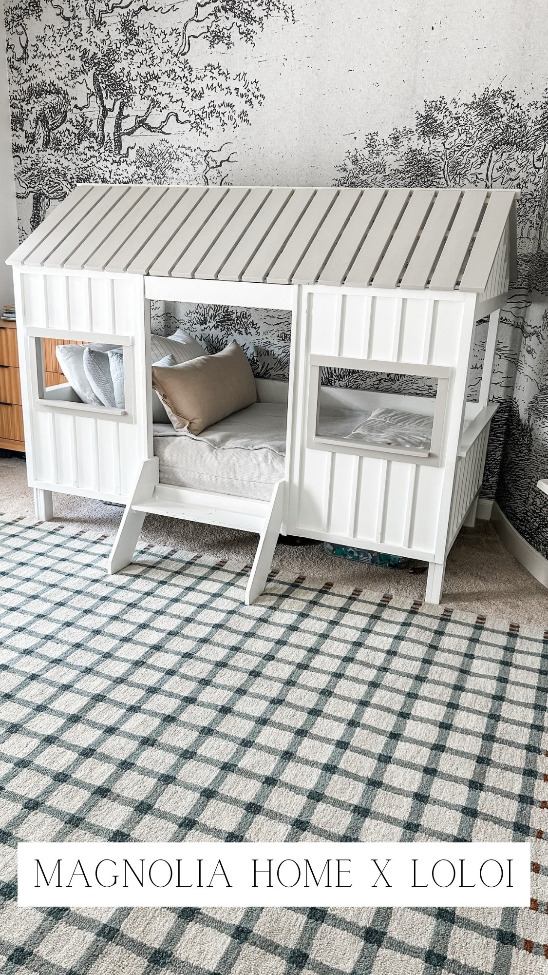 This rug is such amazing quality! It’s the spa/brick color way in an 8x10





Loloi rug, boys rug, plaid rug 