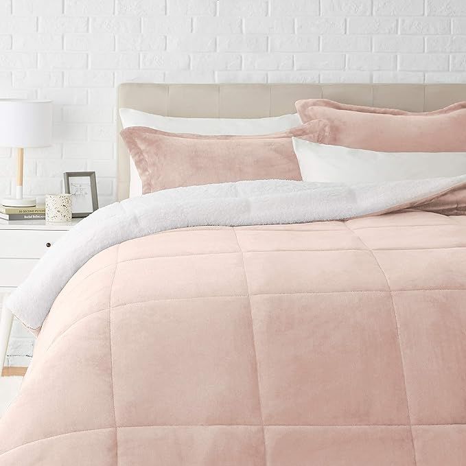 Amazon Basics Ultra-Soft Micromink Sherpa Comforter Bed Set - Blush, King | Amazon (US)