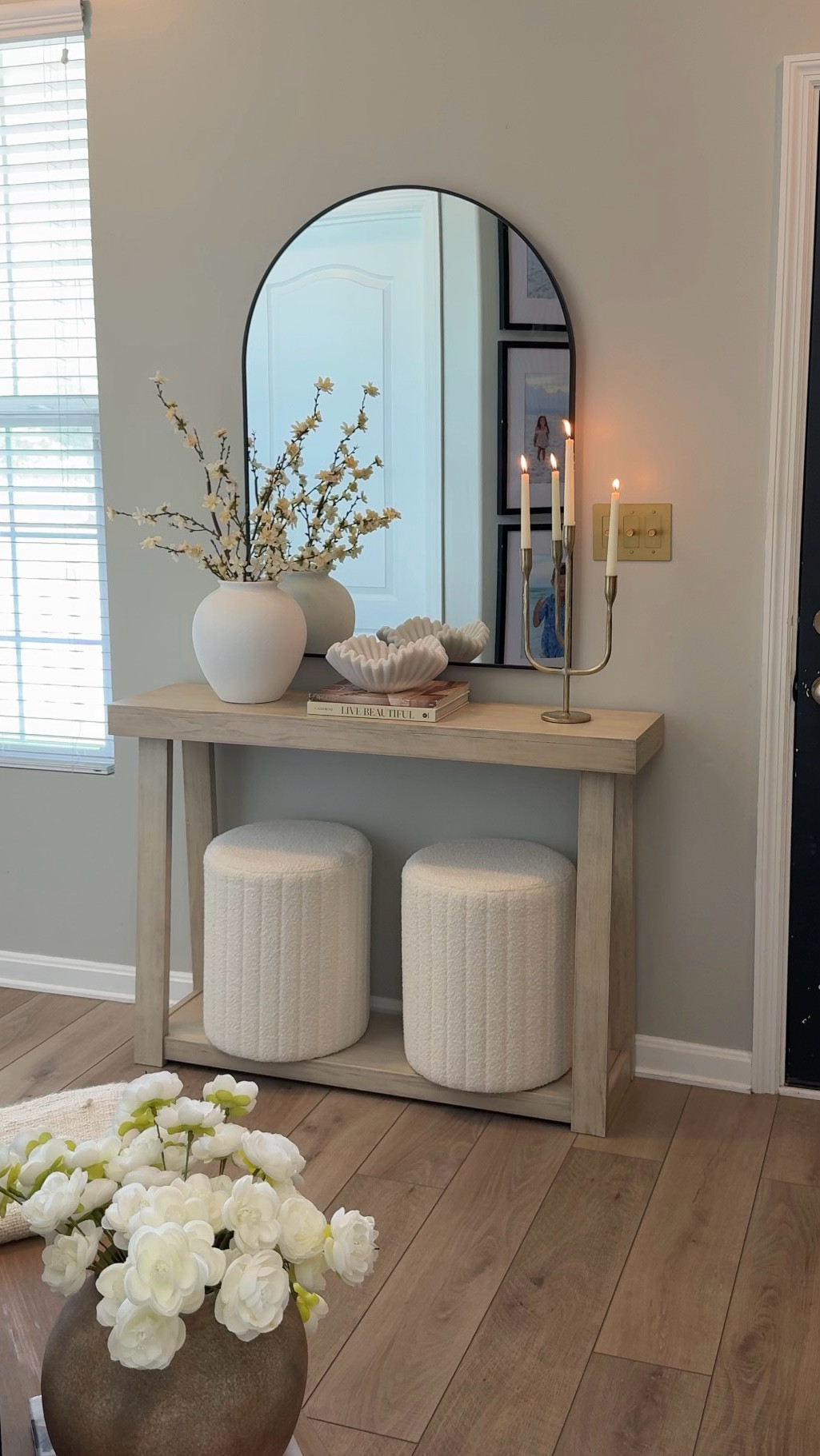 Regreshing my small entryway 

#LTKHome