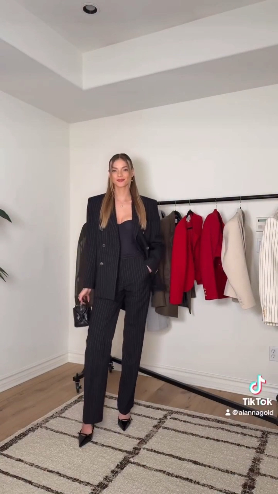 Crisp suit, calm mind, clear vision 😌

#LTKStyleTip #LTKWorkwear #LTKootd