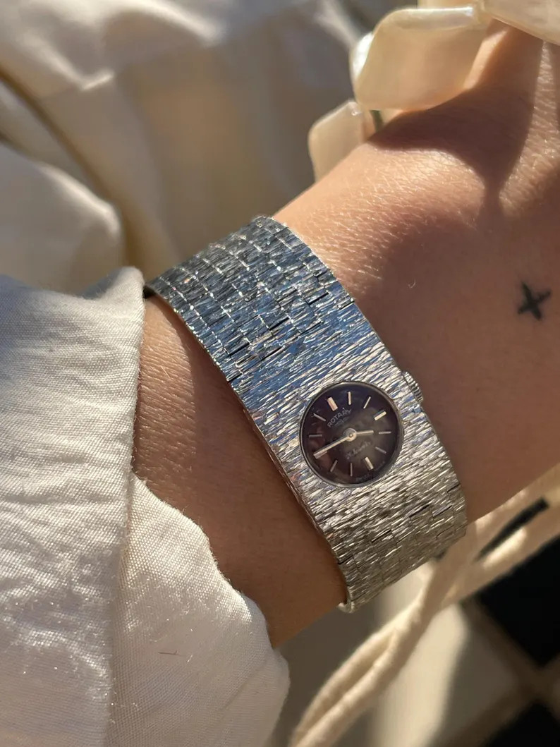 Vintage 1970s Brushed Silver Plated Swiss Mechanical Manual Wind Up Ladies Cocktail Dress Wristwa... | Etsy (Global)