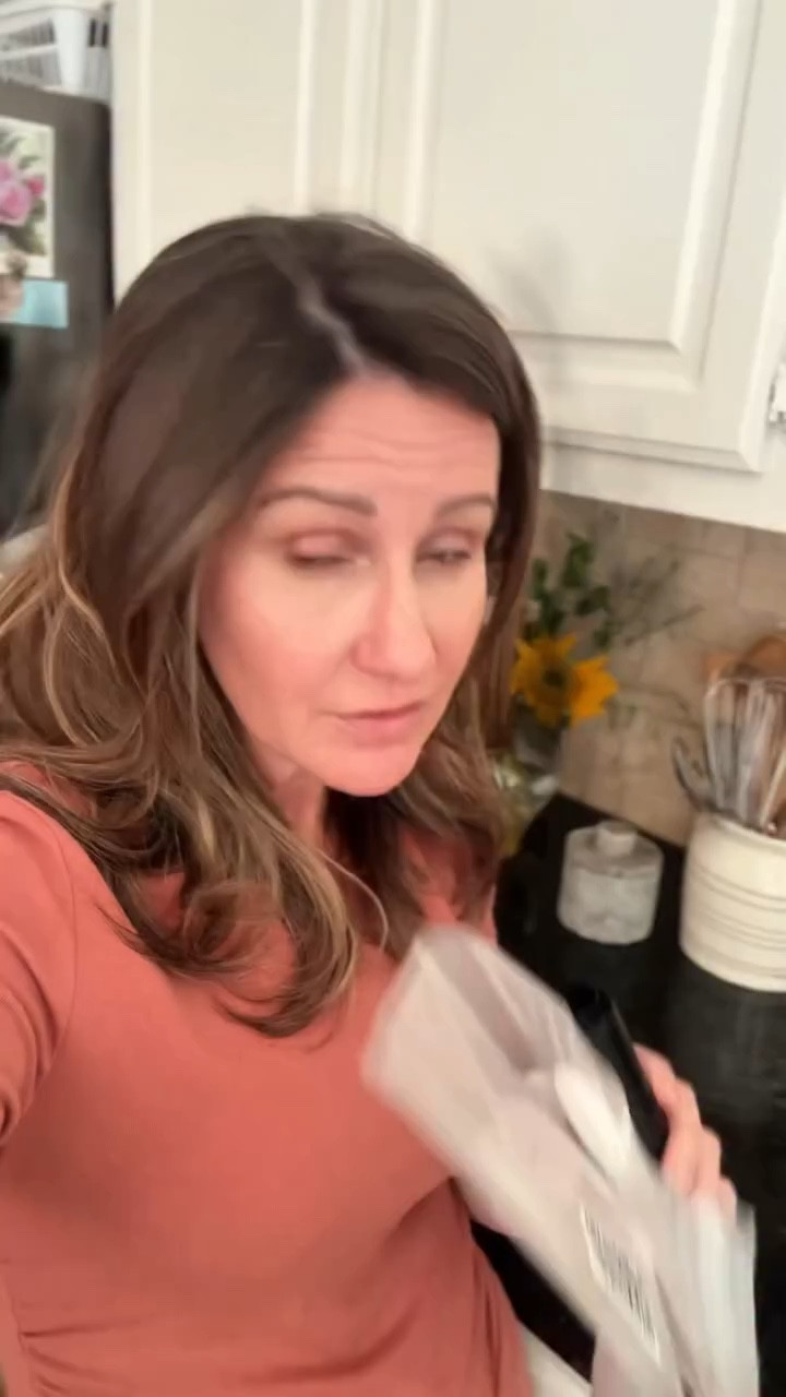 I honestly didn’t realize how much food i was wasting until i started doing this!

✨Update- they lowered the price just for my followers. This is such a deal! It will only work thru my link so save for later. 

This portable vacuum sealer has honestly made such a difference — my food lasts longer, my freezer has so much more room, and i’m not constantly throwing freezer burned food away anymore. Plus my countertops are still clear. 
The resealable bags are my favorite part because i’m not dealing with all that single-use plastic like before.
🙂If you love simple upgrades like this, i share ideas like this all the time. @elxis

#FoodPrep #FoodHack #KitchenFinds #FoodStorage #KitchenMustHaves #MealPrep #FoodOrganization #FoodSaver 

#LTKSaleAlert #LTKHome #LTKmomlife