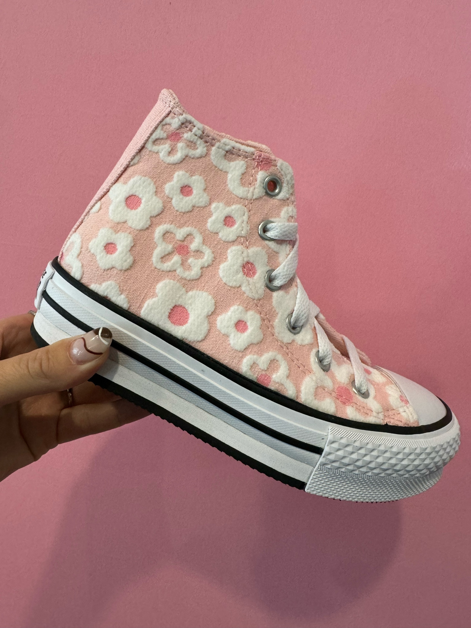 Got the cutest converse for my girls this Christmas! 🩷🌼

#LTKFindsUnder100 #LTKGiftGuide #LTKKids