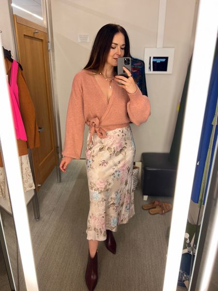 Love love this feminine look for fall, the wrap sweater totally gives me ballet core vibes! 

Satin skirt, satin midi skirt, wrap sweater, ballet core sweater 

#LTKunder100 #LTKxNSale #LTKunder50