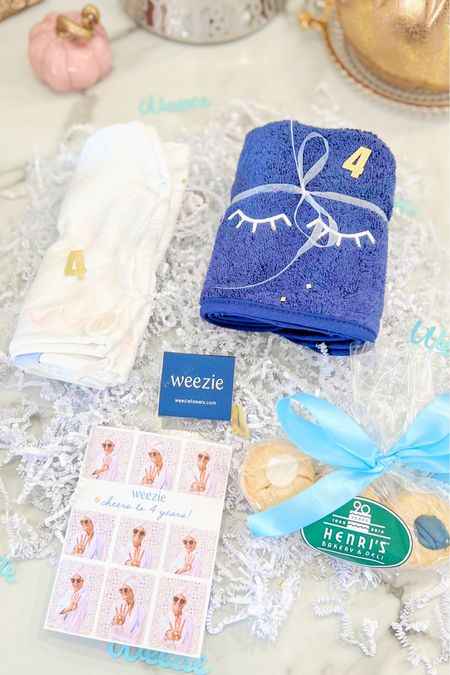 Weezie Towels 25% off sale! 

Gifts for her 
Christmas gift 
Holiday gift 
Hostess gift 
Housewarming gift 


#LTKhome #LTKunder50 #LTKHoliday