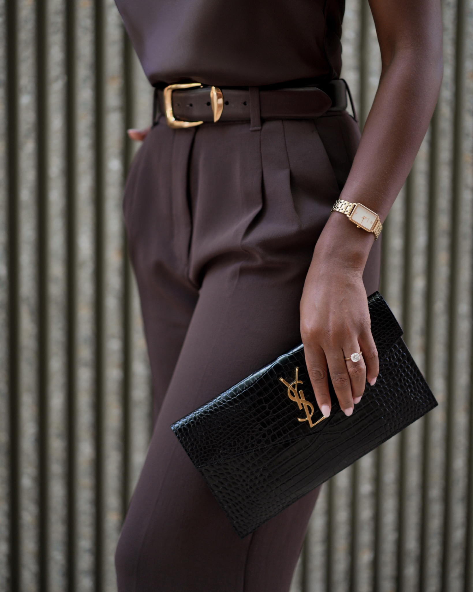 Chocolate brown details 🤎

#LTKHoliday #LTKWorkwear #LTKootd