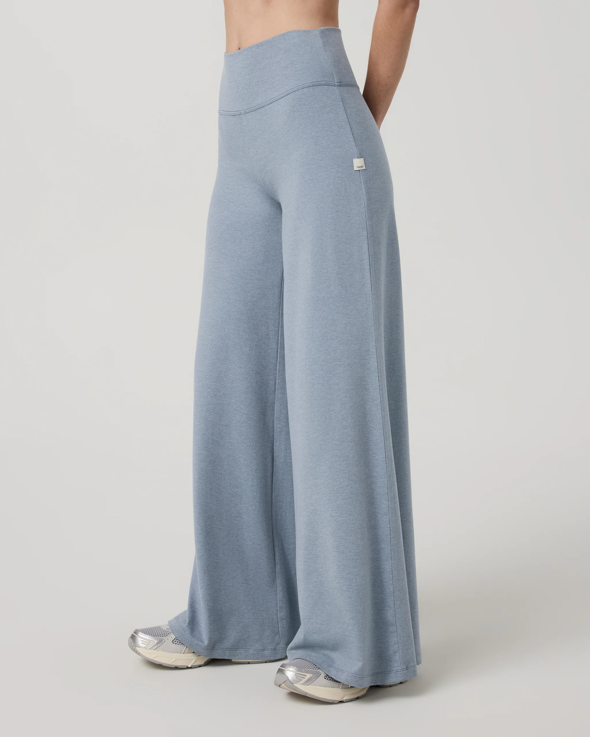 Halo Easy Wideleg Pant - Long | Vuori Clothing (US & Canada)