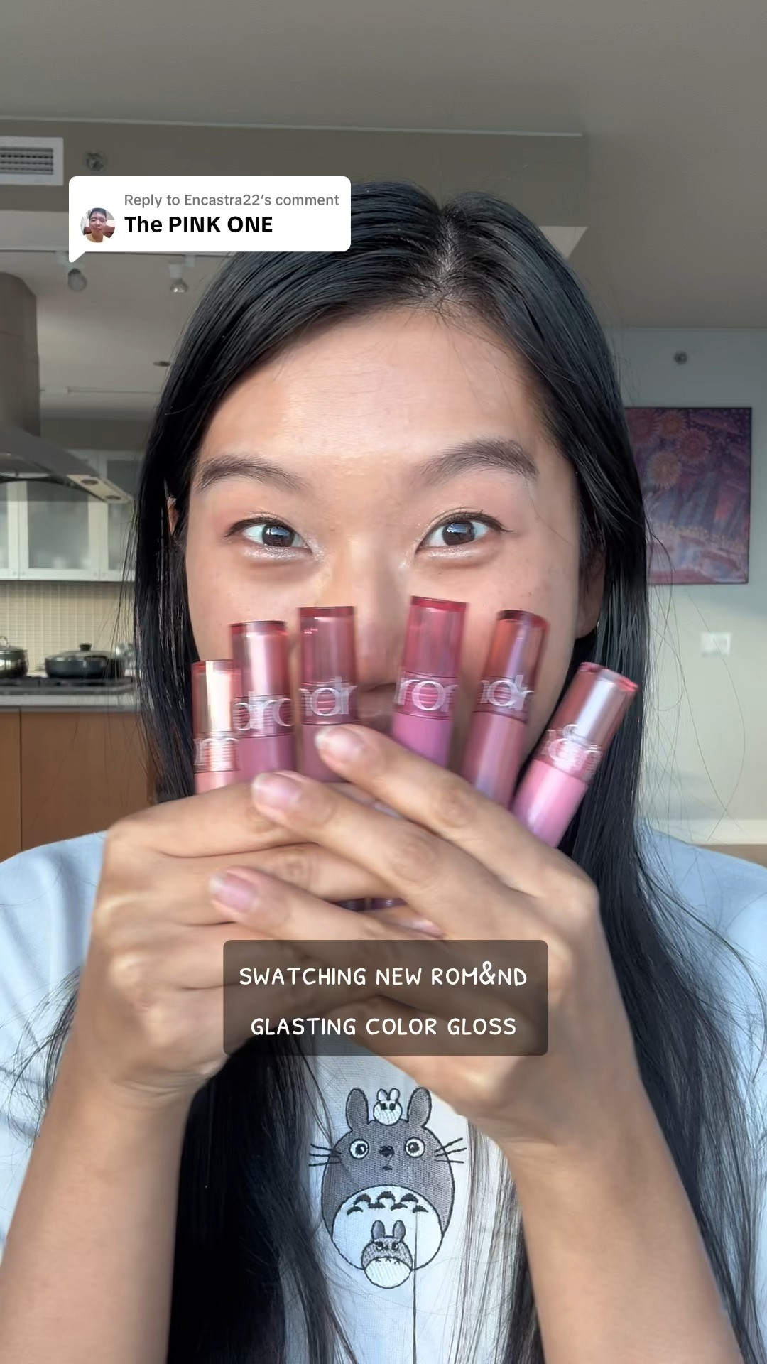 new romand glasting color gloss swatches on light medium skin tone 💕 gives you that angelic halo ring shine ✨ romand’s formulas and packing never miss. the gloss is high shine without being sticky 

01 peony ballet 
02 nutty vague 
03 rose finch 
04 grapy way 
05 dim mauve 
06 deepen moor 

korean lip gloss romand lip gloss rom&nd yesstyle yesstyle influencer code

#LTKbeauty #LTKGiftGuide #LTKfindsunder50