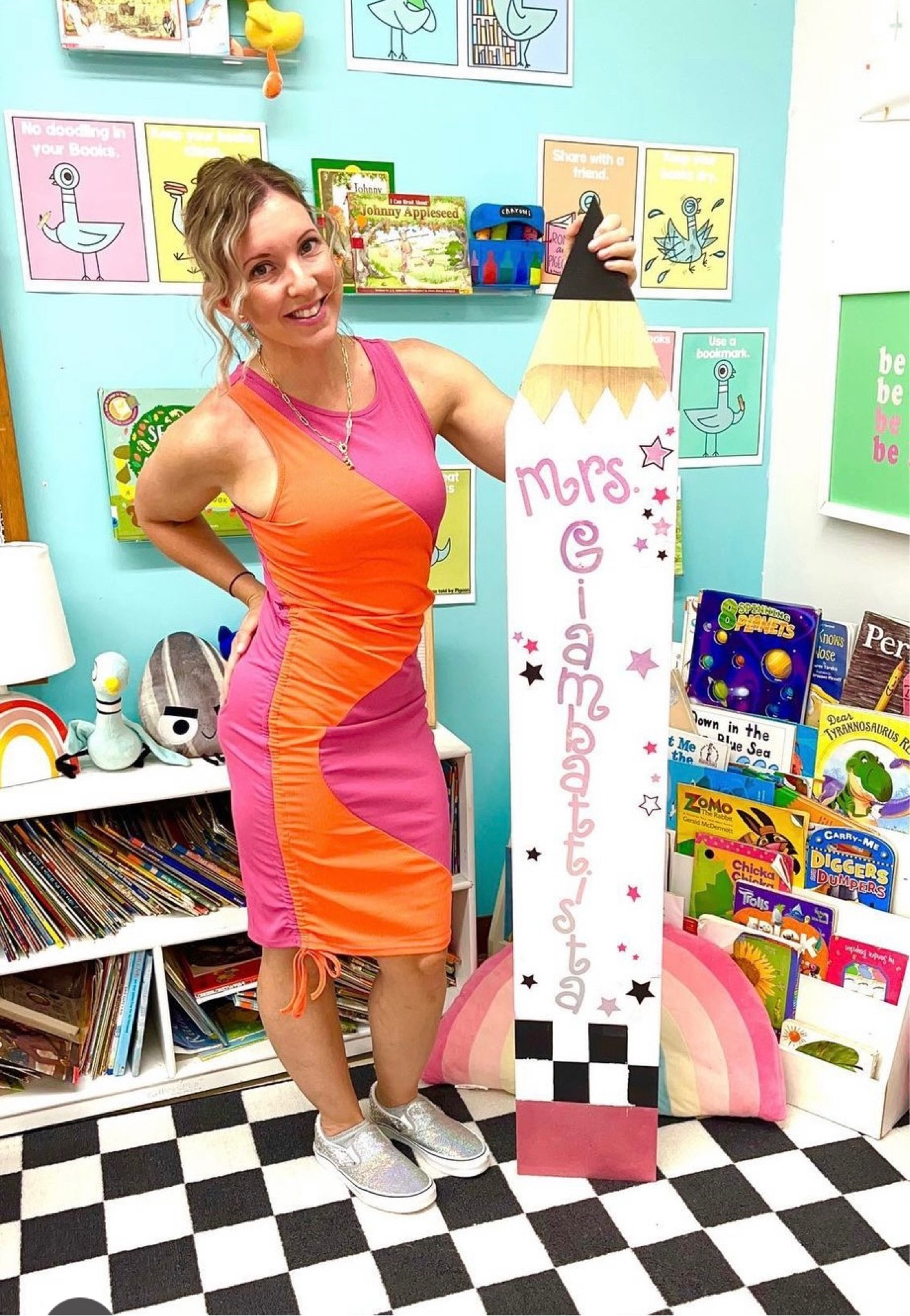 I love a good pink and orange combo! 

#LTKfindsunder50 #LTKstyletip #LTKworkwear