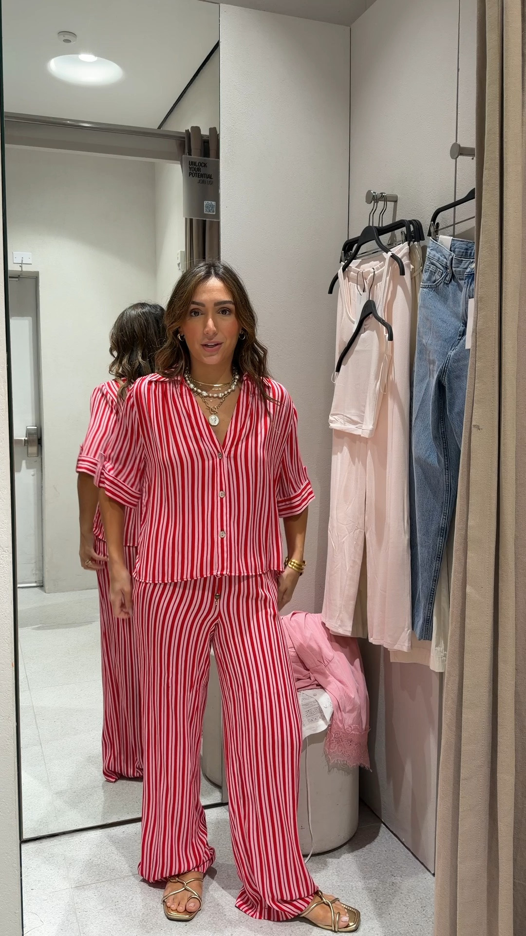 Wearing a s and xs pant

#LTKootd #LTKgrwm #LTKSeasonal