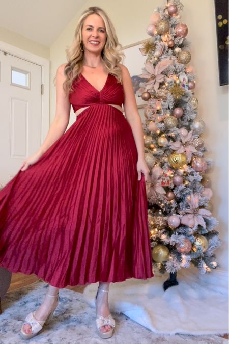 Christmas party outfit, holiday outfit, red dress, winter wedding guest dress 

#LTKwedding #LTKparties #LTKHoliday