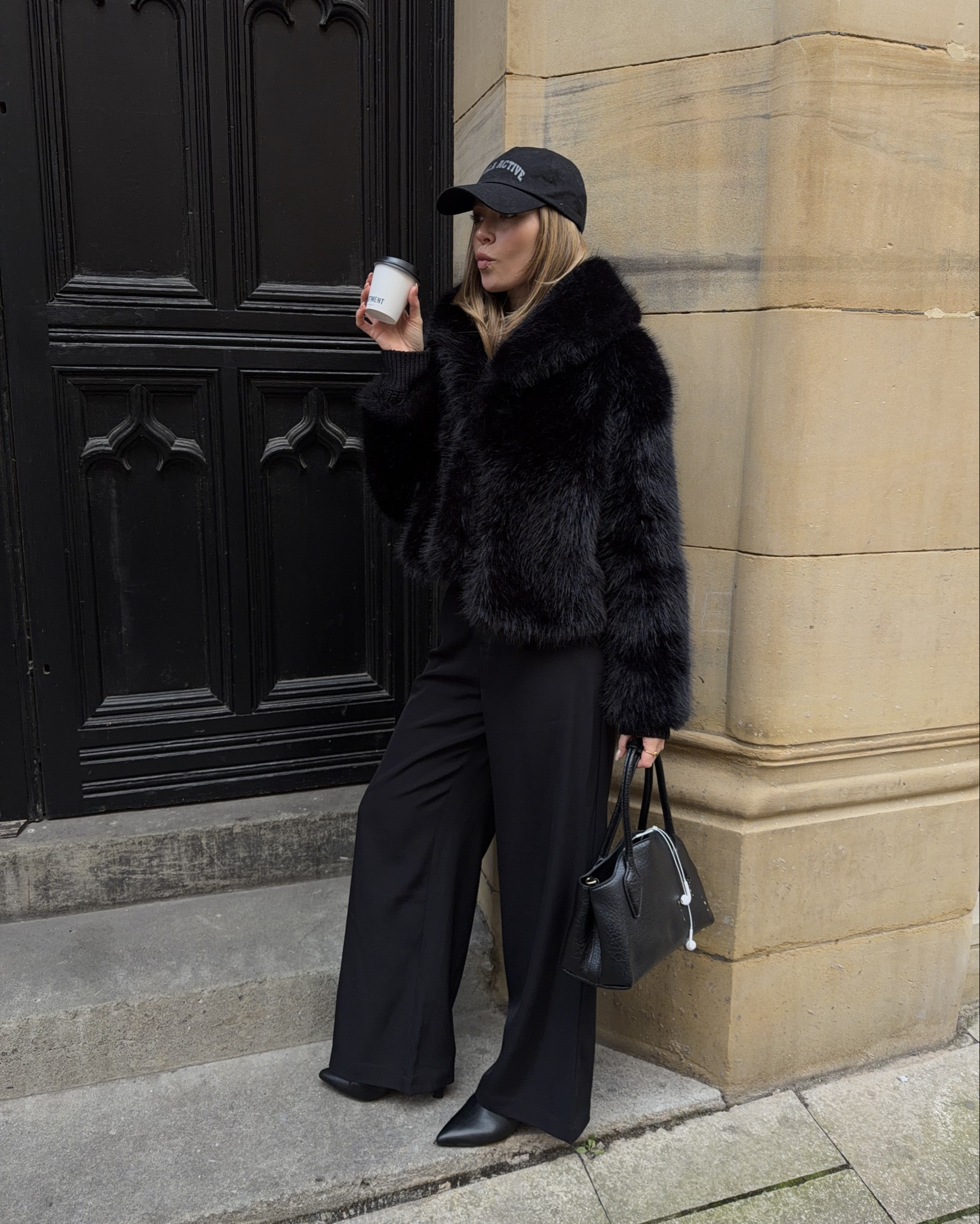  I always forget how good an all black outfit is 🖤

#LTKwinter #LTKstyletip