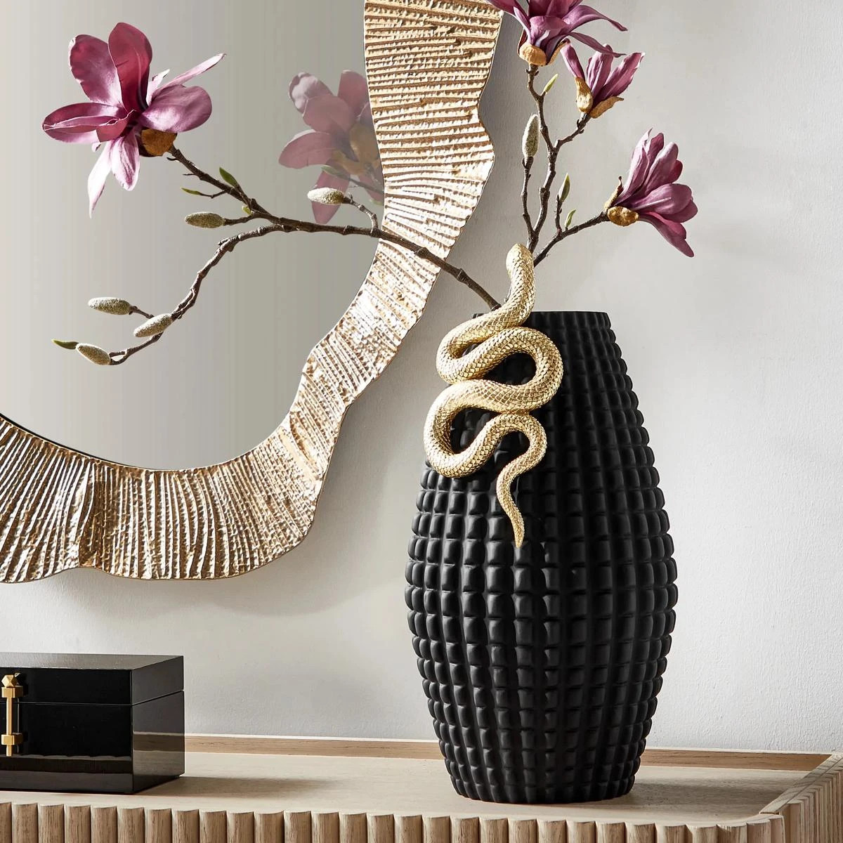 Serpent Vase | Z Gallerie
