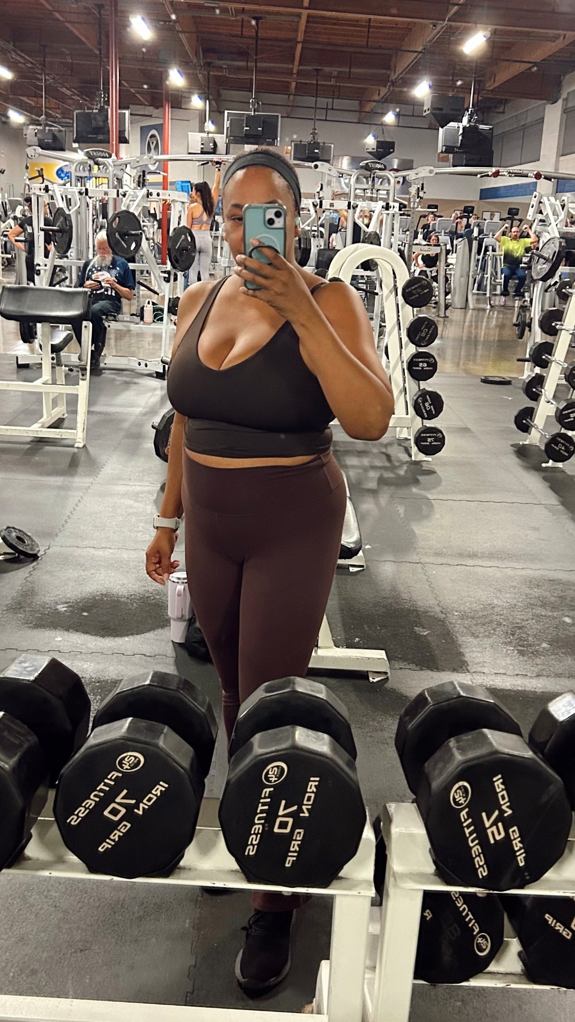 Morning gym session! ✨💪🏾
Top size large
Leggings xl 
Energy - Ready to go 🚀

#LTKActive #LTKMidsize #LTKOver40