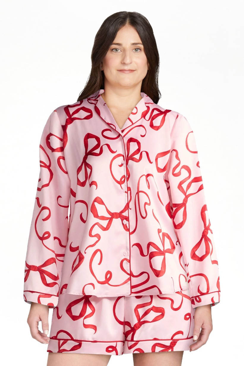 Joyspun Women’s Stretch Satin Notch Long Sleeve Top and Shorts Pajama Set, 2-Piece, Sizes XS-3X | Walmart (US)