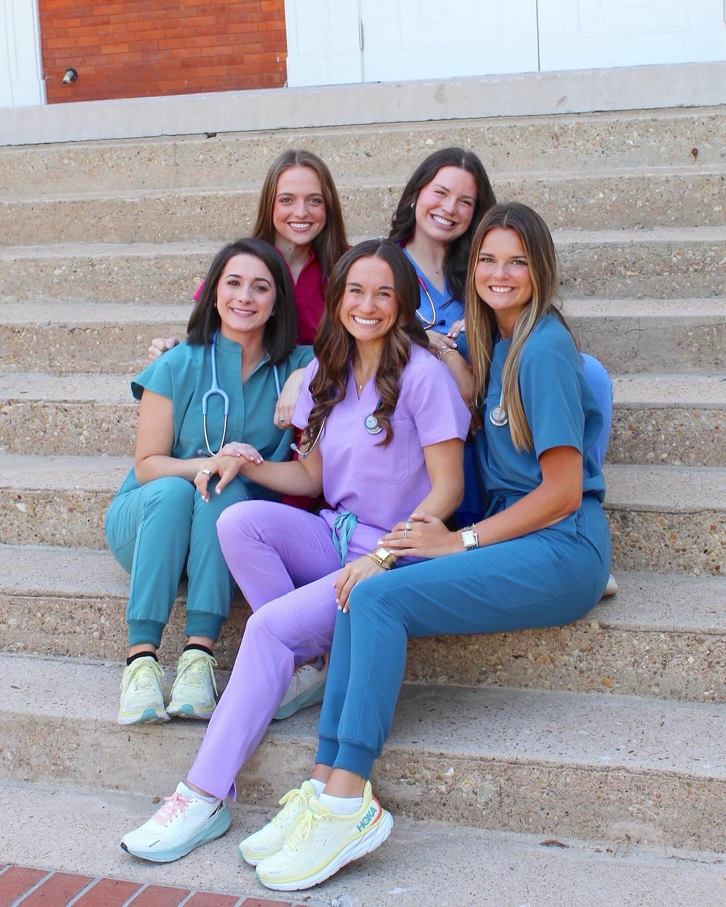 #ltkfigs #LTKfigsscrubs 

#LTKWorkwear #LTKActive #LTKGiftGuide