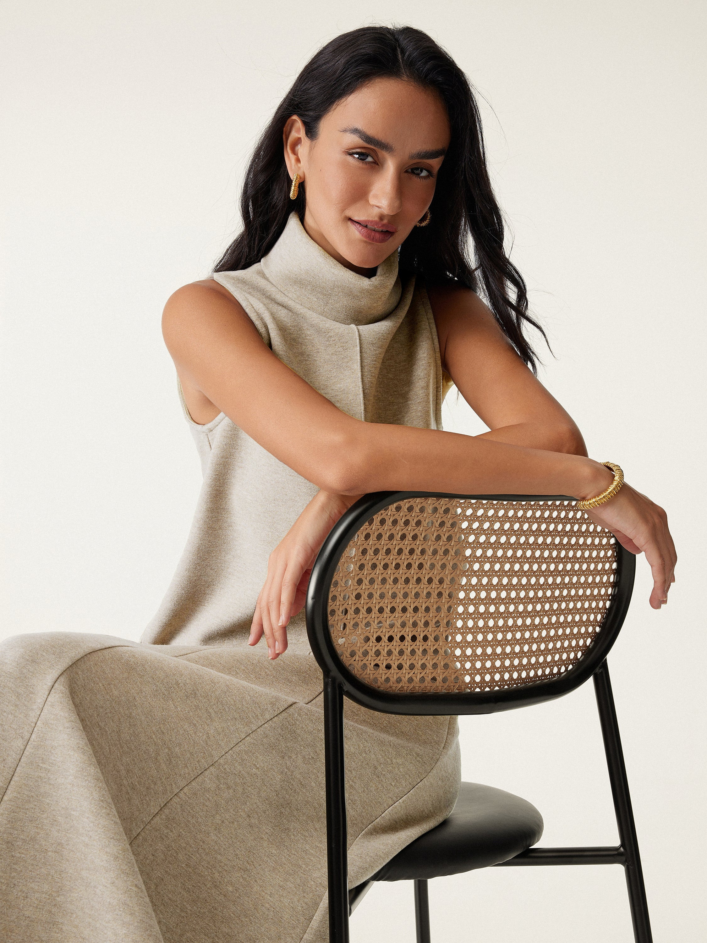 Turtle Neck Split Hem Top | OGLmove