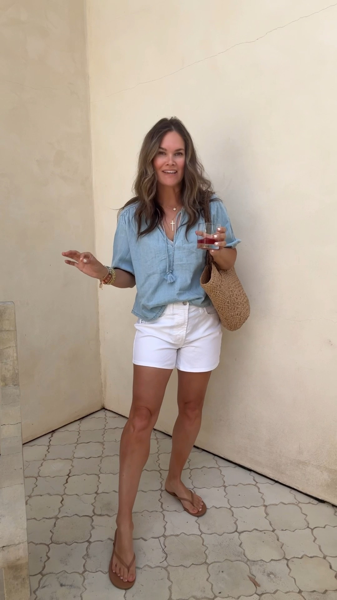 Longer shorts are hard to find and these are such a good pair! Great fit, high rise, and definitely size up! Also… this top is giving J.Crew

#LTKootd #LTKmomlife #LTKgrwm