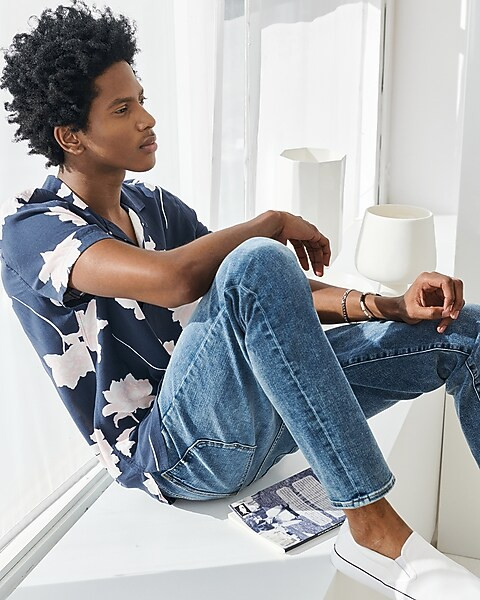 Straight Fit Medium Wash Hyper Stretch Jeans | Express