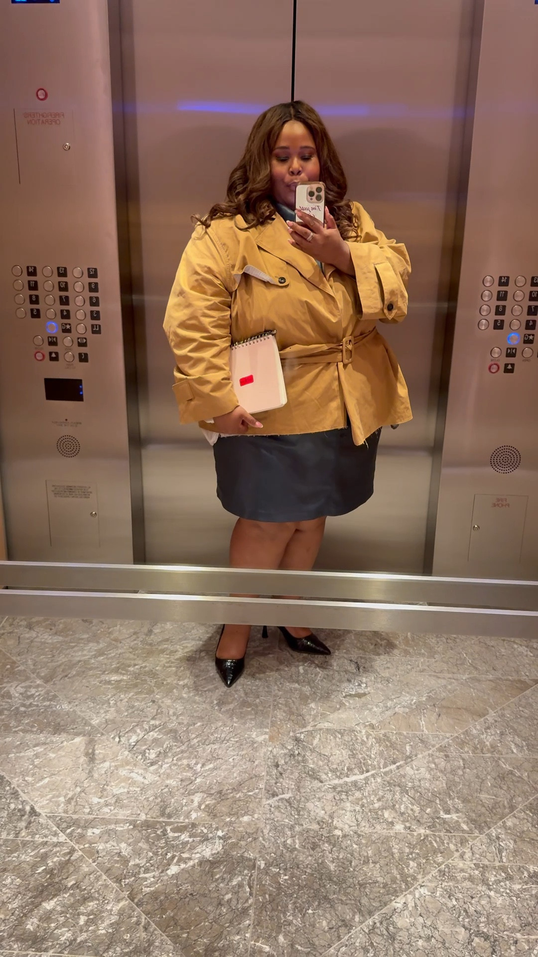 My office look for today is effortlessly chic! It’s an afforable look that looks expensive. My dress is old from Eloquii, but I only buy my leather dresses at Eloquii. The quality is top knotch!

#LTKootd #LTKWorkwear #LTKPlusSize