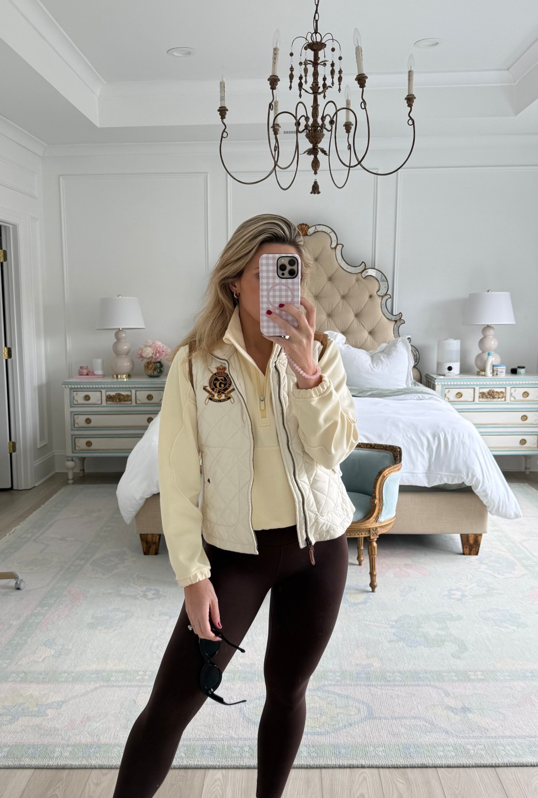 ootd
Brown and yellow outfit


#LTKmorningroutine #LTKselfcare #LTKfitnessgoals