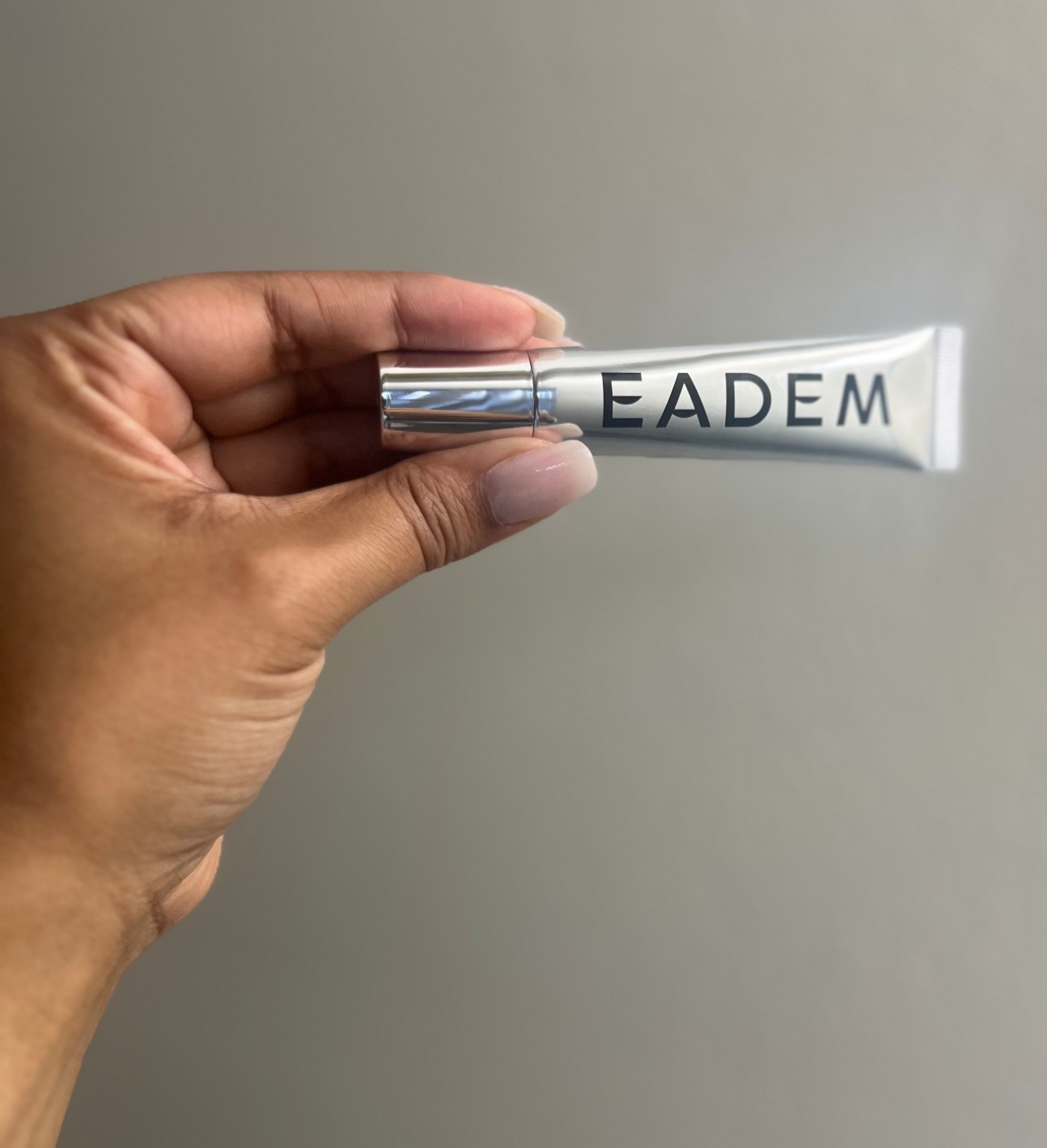 Trying a new gloss lippie...